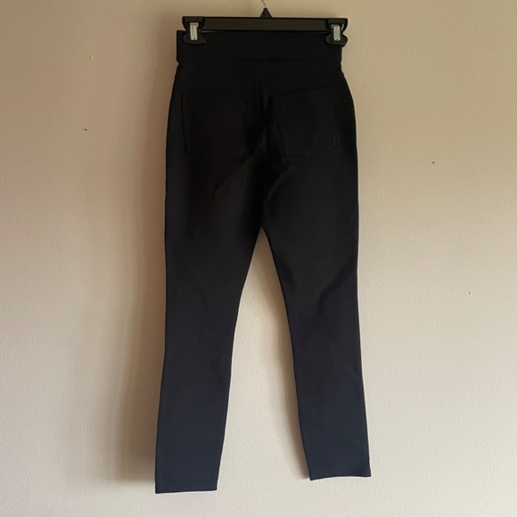 Spanx The Perfect Black Pant, Ankle 4-Pocket - Picture 7 of 10